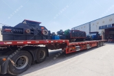 1200*1200雙齒輥破碎機，兩臺900*900軌道移動雙齒輥破碎機發往云南